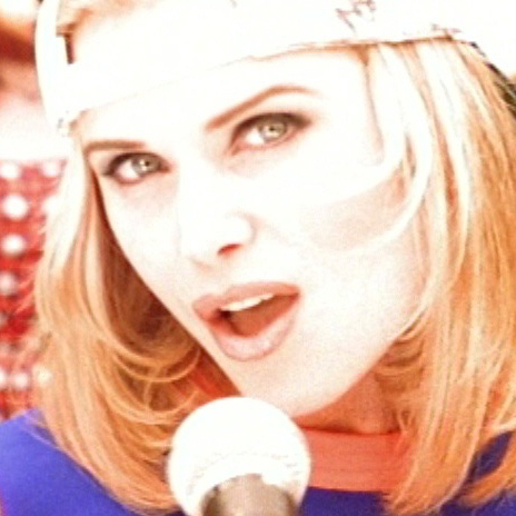 Chick - Malibu - Music Video